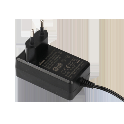 Uniwersalny zasilacz 19 V AC Dc 600 mA do urządzeń domowych zgodnie z aprobatami IEC61558