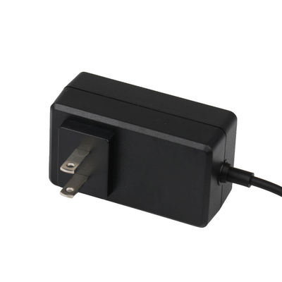 Zasilacz Interchangebale 12 V 2 A z różnymi konwerterami wtyczek DC1